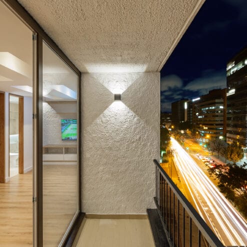 Remodelación de apartamento mediano moderno